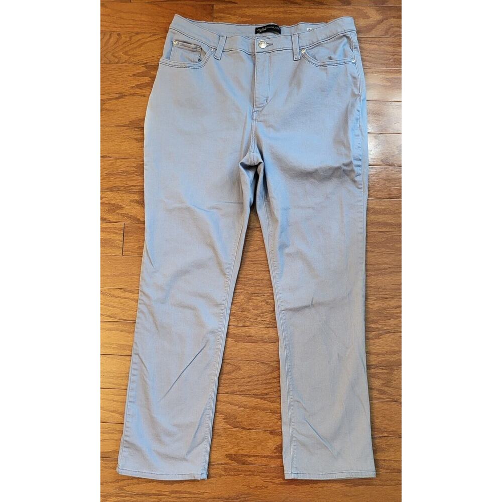 Lee Platinum Label Women Jeans 16M High Rise Classic Fit Straight Leg